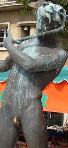 Flix Maurice Charpentier - L'Improvisateur (lifesize bronze, Bandol, France)