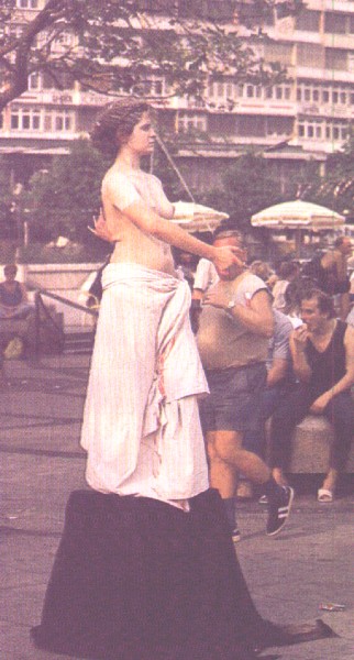 Living statue act, somewhere in Germany