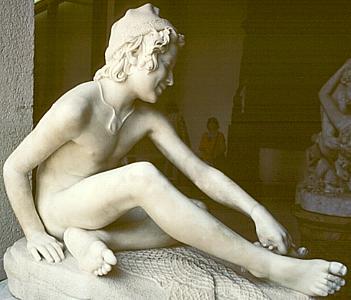 Rude's Fisherboy, Louvre - right side