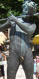 Flix Maurice Charpentier - L'Improvisateur (lifesize bronze, Bandol, France)